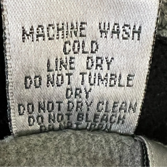 Tri-Mountsin Women’s Fleece Lined Black Jacket With Embroidered Dog Paw Small - Picture 10 of 12